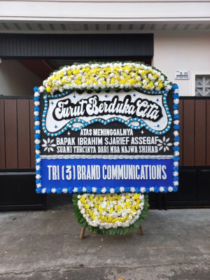 Papan Bunga Duka di Kertaharja